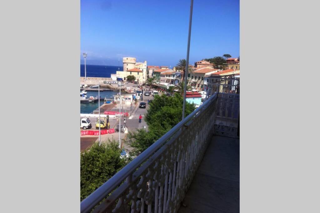 La Casa Di Principino Appartement Giglio Porto Buitenkant foto