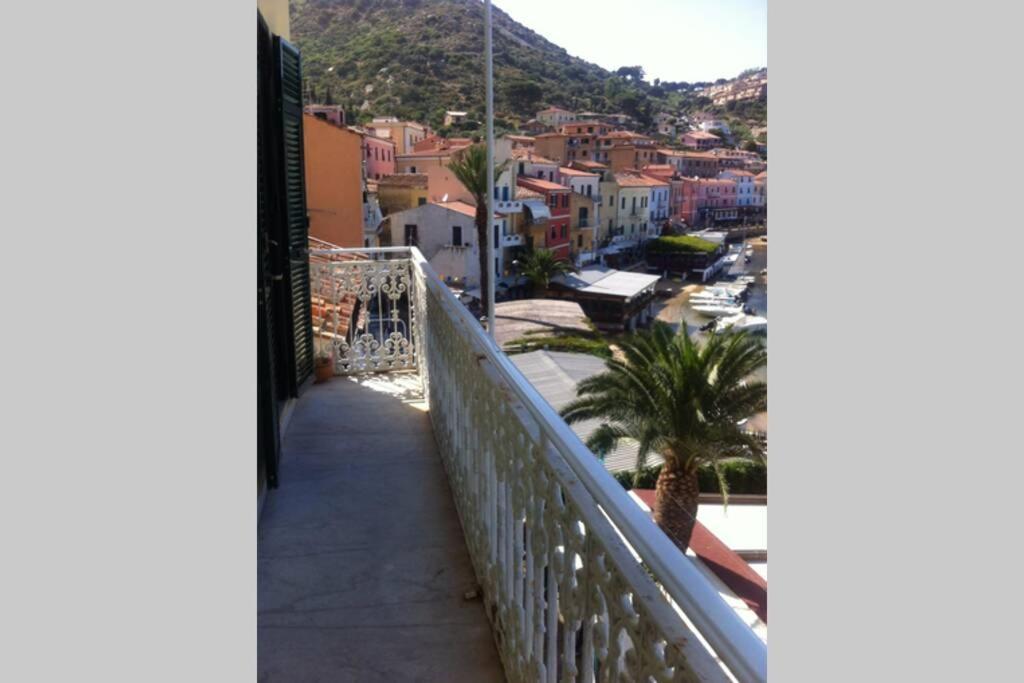 La Casa Di Principino Appartement Giglio Porto Buitenkant foto