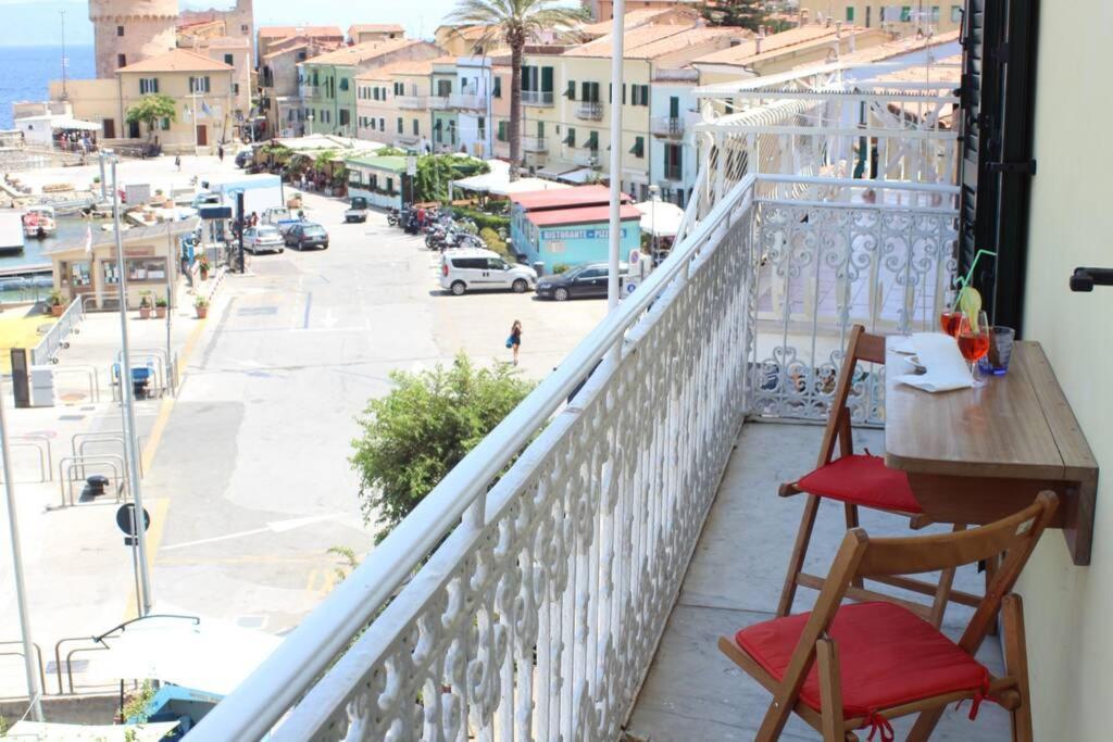 La Casa Di Principino Appartement Giglio Porto Buitenkant foto
